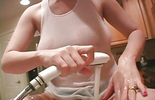 XXX سبزه خودش راضی با dildo سیاه و انیمیشن سک30 سفید